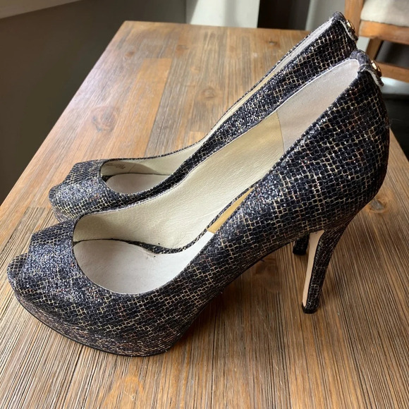 Michael Kors size 9 brown and metallic gold platform peep‎ toe heel EUC - Picture 1 of 8